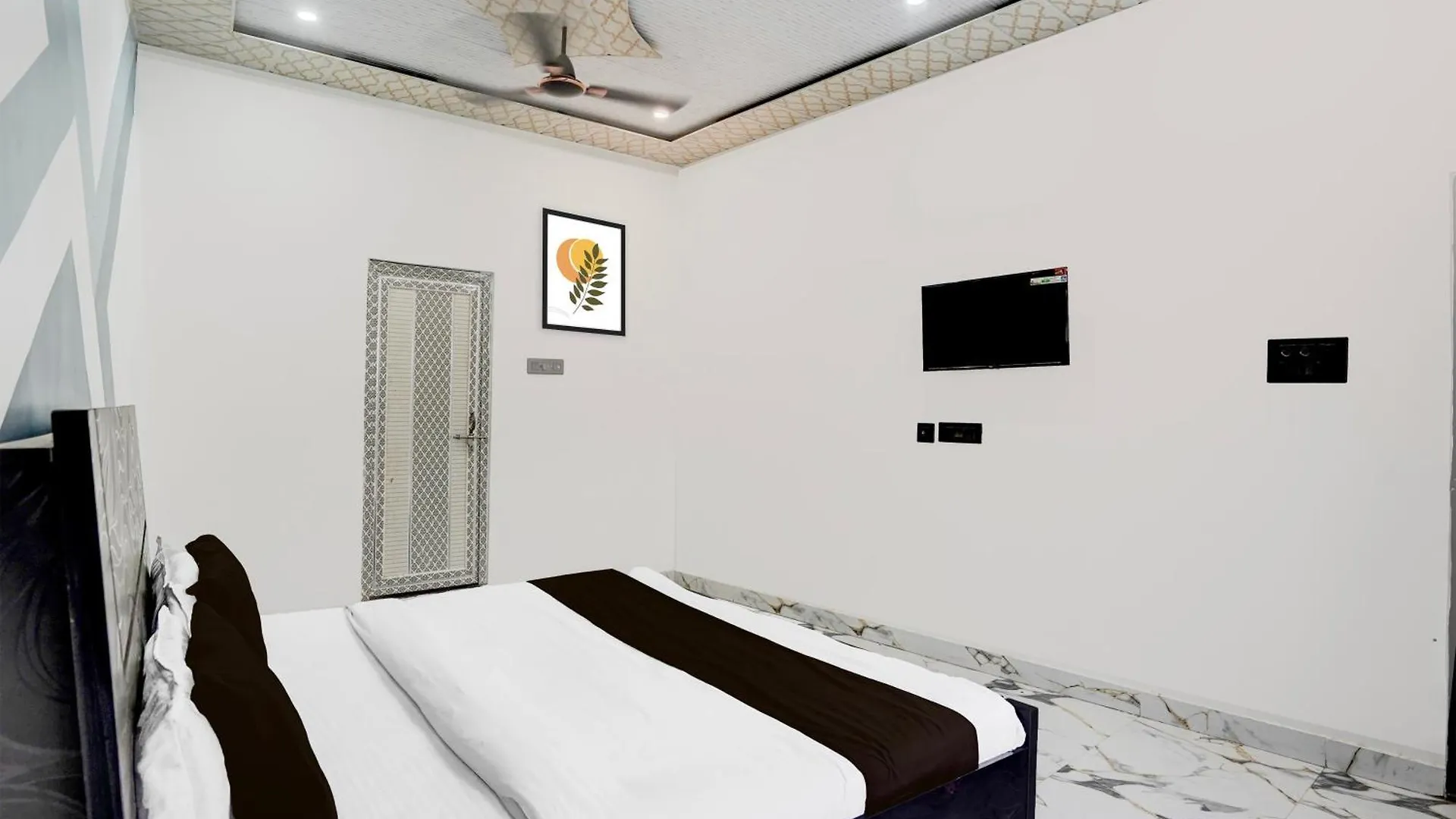 Hotel O People Pg Guest House فاراناسي
